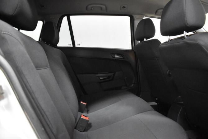 Opel Astra H Рестайлинг с пробегом 2009 года, цена 620 000 рублей, 284470 км, универсал, Автокод Объявления