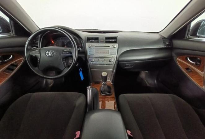 Toyota Camry VI (XV40) Рестайлинг с пробегом 2010 года, цена 920 000 рублей, 325004 км, седан, Автокод Объявления