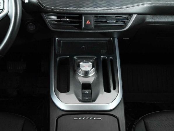 Haval Jolion I Рестайлинг с пробегом 2024 года, цена 2 119 000 рублей, 24522 км, внедорожник, Автокод Объявления