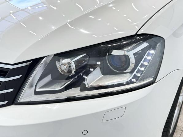 Volkswagen Passat B7 с пробегом 2012 года, цена 1 305 000 рублей, 153686 км, седан, Автокод Объявления