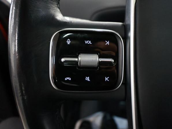 Li Auto (Lixiang) L7 I с пробегом 2023 года, цена 4 695 000 рублей, 93953 км, внедорожник, Автокод Объявления