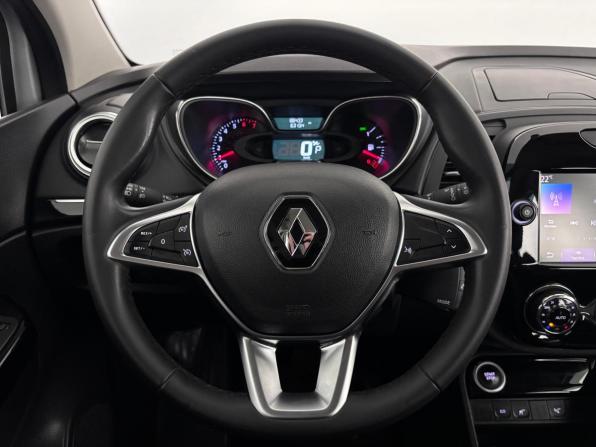 Renault Kaptur I Рестайлинг с пробегом 2020 года, цена 1 640 000 рублей, 86433 км, внедорожник, Автокод Объявления