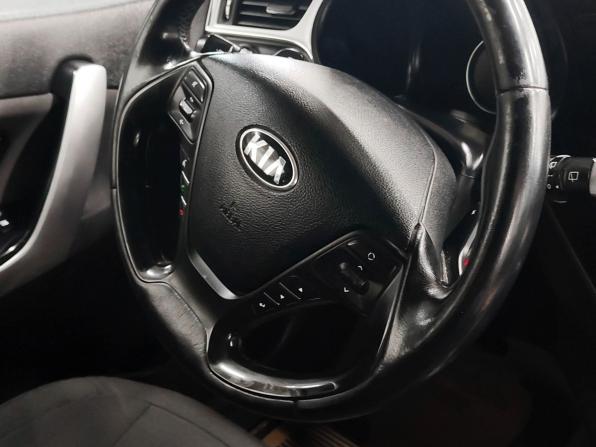 Kia Ceed II Рестайлинг с пробегом 2016 года, цена 847 700 рублей, 191327 км, хэтчбек, Автокод Объявления