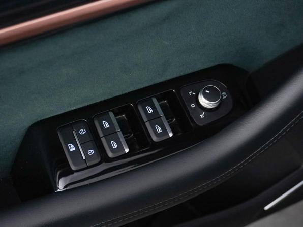 Geely Monjaro I с пробегом 2023 года, цена 3 149 650 рублей, 40904 км, внедорожник, Автокод Объявления