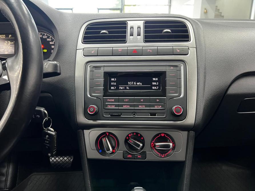 Volkswagen Polo V Рестайлинг Казань  - изображение 15