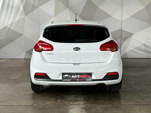 Kia Ceed II с пробегом 2014 года, цена 850 000 рублей, 171500 км, хэтчбек, Автокод Объявления