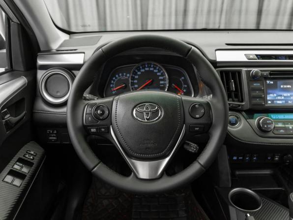 Toyota RAV4 IV (XA40) с пробегом 2015 года, цена 2 150 000 рублей, 114645 км, внедорожник, Автокод Объявления