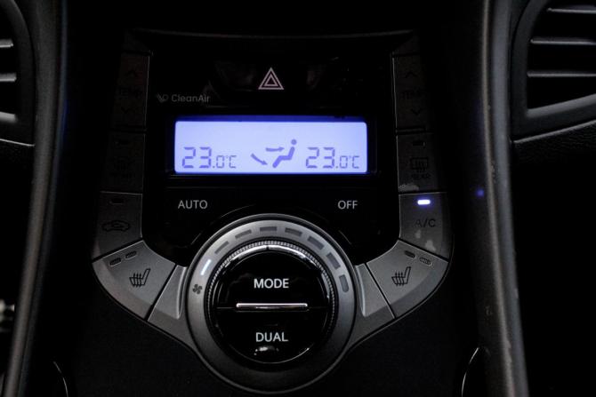 Hyundai Elantra V (MD) Рестайлинг с пробегом 2013 года, цена 1 230 000 рублей, 173641 км, седан, Автокод Объявления
