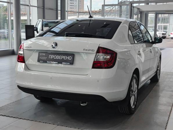 Skoda Rapid I Рестайлинг с пробегом 2019 года, цена 1 354 000 рублей, 104964 км, лифтбек, Автокод Объявления