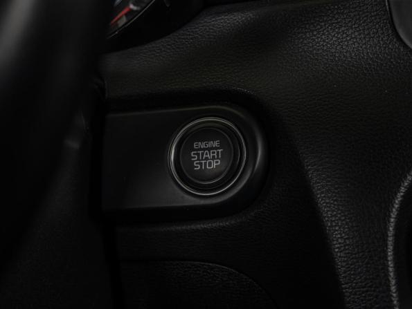 Kia Ceed III с пробегом 2019 года, цена 1 700 000 рублей, 97121 км, хэтчбек, Автокод Объявления