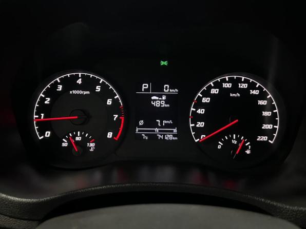 Hyundai Solaris II Рестайлинг с пробегом 2022 года, цена 1 600 000 рублей, 74115 км, седан, Автокод Объявления