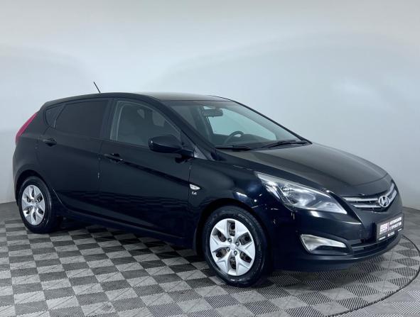 Hyundai Solaris I Рестайлинг с пробегом 2016 года, цена 1 120 000 рублей, 137688 км, хэтчбек, Автокод Объявления