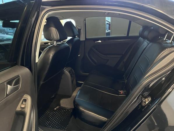 Volkswagen Jetta VI с пробегом 2012 года, цена 1 000 000 рублей, 107564 км, седан, Автокод Объявления