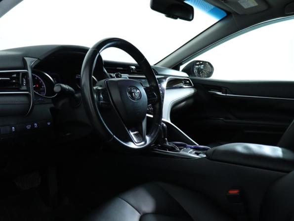Toyota Camry VIII (XV70) с пробегом 2019 года, цена 2 360 000 рублей, 159292 км, седан, Автокод Объявления