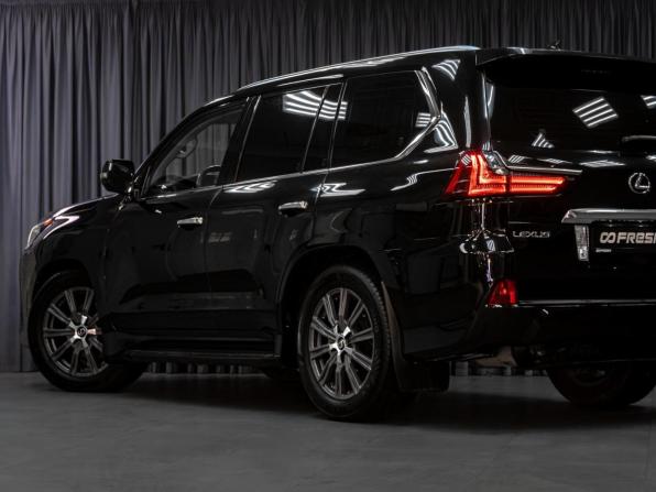 Lexus LX III Рестайлинг 2 с пробегом 2017 года, цена 7 949 000 рублей, 119156 км, внедорожник, Автокод Объявления