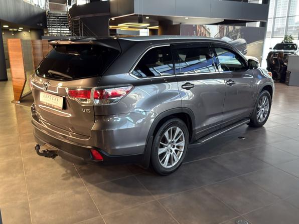 Toyota Highlander III (XU50) с пробегом 2014 года, цена 2 450 000 рублей, 219200 км, внедорожник, Автокод Объявления