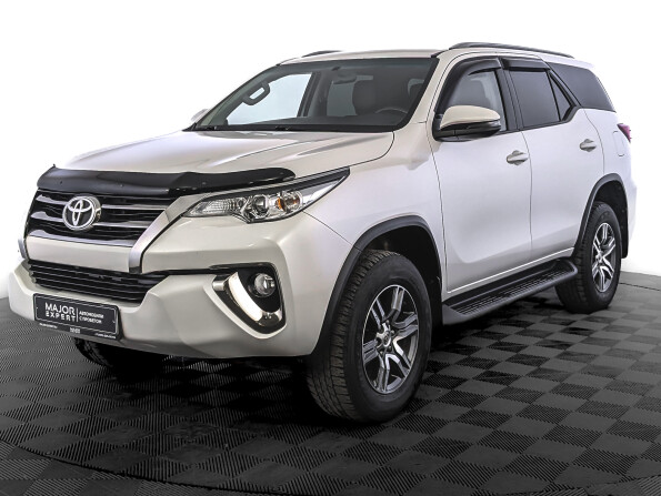 Toyota Fortuner Купить Б У