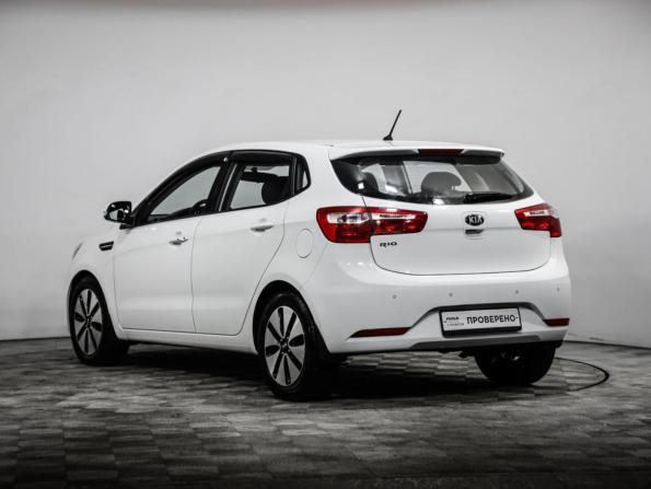 Kia Rio III с пробегом 2014 года, цена 1 069 000 рублей, 88317 км, хэтчбек, Автокод Объявления