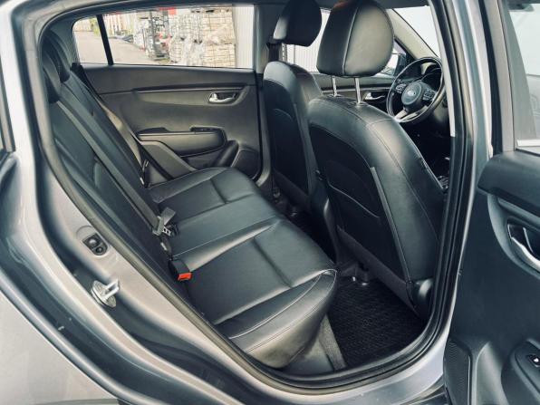 Kia Rio IV с пробегом 2019 года, цена 1 230 000 рублей, 202000 км, хэтчбек, Автокод Объявления