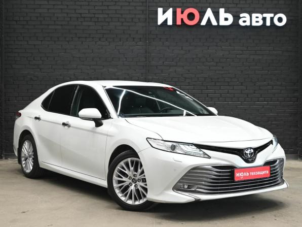 Toyota Camry VIII (XV70) с пробегом 2019 года, цена 2 740 000 рублей, 40432 км, седан, Автокод Объявления