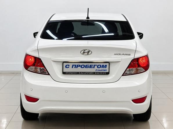 Hyundai Solaris I с пробегом 2014 года, цена 980 000 рублей, 121120 км, седан, Автокод Объявления