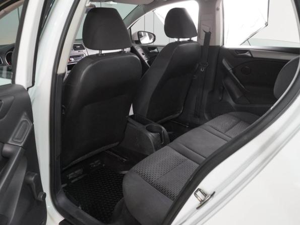 Volkswagen Golf VI с пробегом 2011 года, цена 649 000 рублей, 445887 км, хэтчбек, Автокод Объявления