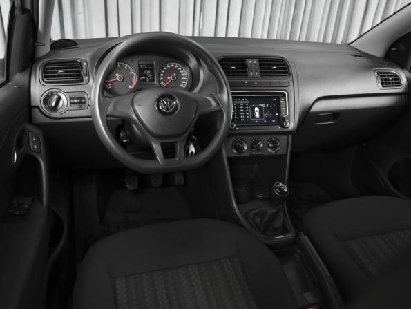 Volkswagen Polo V Рестайлинг с пробегом 2018 года, цена 1 148 000 рублей, 86630 км, седан, Автокод Объявления