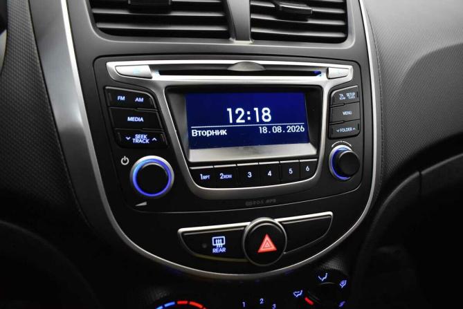 Hyundai Solaris I Рестайлинг с пробегом 2016 года, цена 805 000 рублей, 193837 км, седан, Автокод Объявления