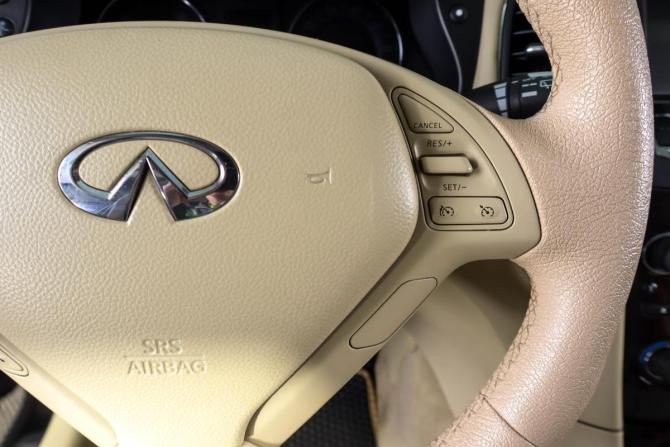 Infiniti EX I (J50) с пробегом 2013 года, цена 1 899 000 рублей, 200855 км, внедорожник, Автокод Объявления