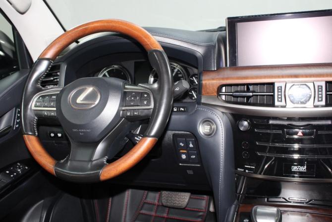Lexus LX III Рестайлинг 2 с пробегом 2020 года, цена 10 300 000 рублей, 87396 км, внедорожник, Автокод Объявления