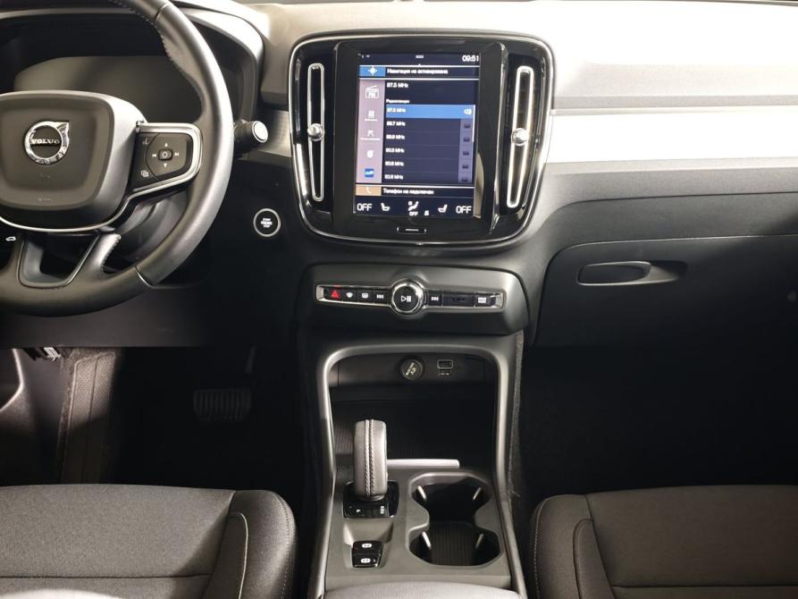 Volvo XC40 I Москва  - изображение 15