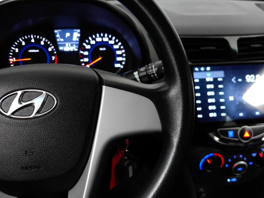 Hyundai Solaris I Подольск  - изображение 18