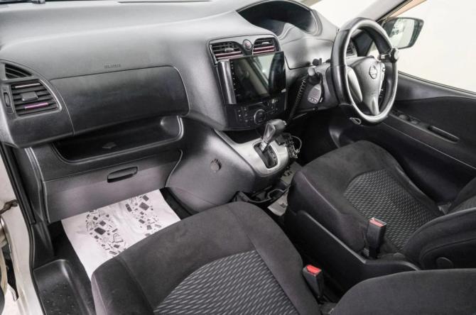 Nissan Serena IV (C26) с пробегом 2012 года, цена 1 149 000 рублей, 256000 км, минивэн, Автокод Объявления
