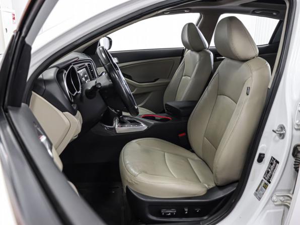 Kia Optima III Рестайлинг с пробегом 2015 года, цена 1 399 000 рублей, 129100 км, седан, Автокод Объявления