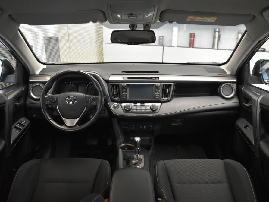 Toyota RAV4 IV (XA40) Рестайлинг Москва  - изображение 9