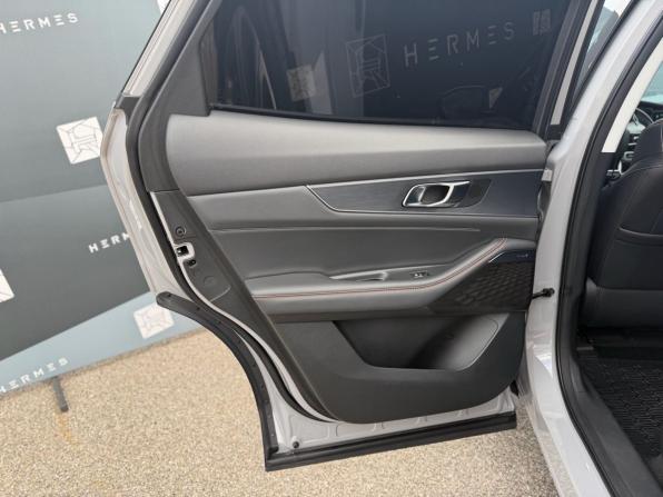 Changan UNI-K с пробегом 2023 года, цена 2 717 000 рублей, 30631 км, внедорожник, Автокод Объявления