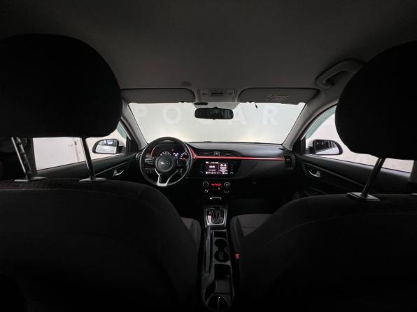 Kia Rio IV Рестайлинг с пробегом 2021 года, цена 1 630 000 рублей, 100060 км, хэтчбек, Автокод Объявления