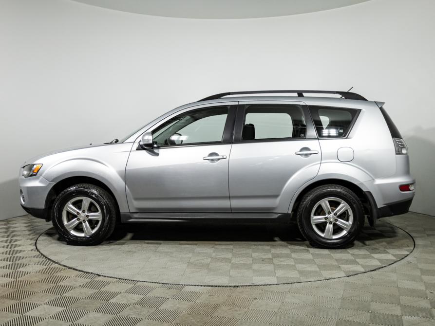 Mitsubishi Outlander II Рестайлинг Санкт-Петербург  - изображение 8