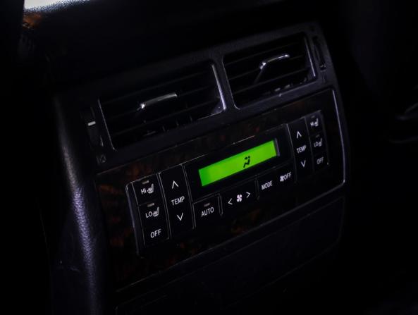 Toyota Land Cruiser 200 Series Рестайлинг 1 с пробегом 2012 года, цена 3 497 000 рублей, 345000 км, внедорожник, Автокод Объявления