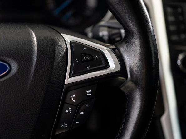 Ford Mondeo V с пробегом 2015 года, цена 1 200 000 рублей, 230728 км, седан, Автокод Объявления