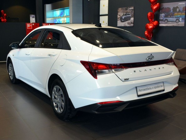 Hyundai Elantra VII (CN7) с пробегом 2021 года, цена 1 849 000 рублей, 62404 км, седан, Автокод Объявления