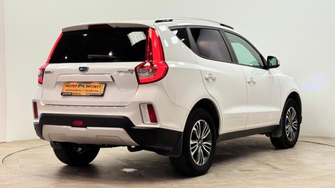 Geely Emgrand X7 I Рестайлинг 2 с пробегом 2018 года, цена 1 260 000 рублей, 98455 км, внедорожник, Автокод Объявления