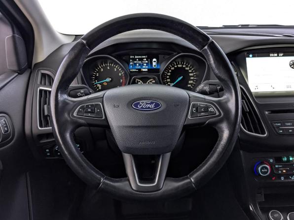 Ford Focus III Рестайлинг с пробегом 2018 года, цена 1 250 000 рублей, 142861 км, универсал, Автокод Объявления