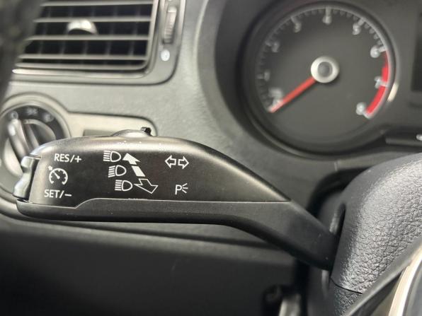 Volkswagen Polo V Рестайлинг с пробегом 2020 года, цена 1 388 000 рублей, 97315 км, седан, Автокод Объявления