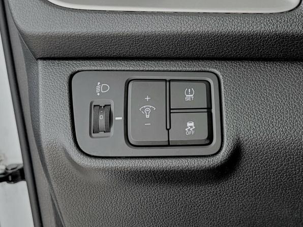 Hyundai Solaris II с пробегом 2019 года, цена 1 295 000 рублей, 95481 км, седан, Автокод Объявления