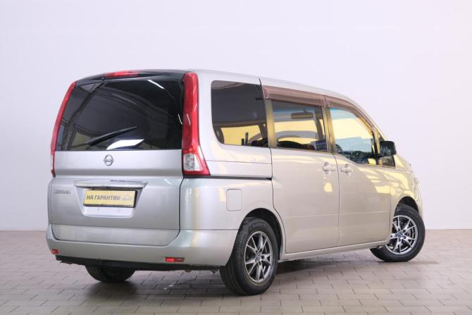 Nissan Serena III (C25) с пробегом 2006 года, цена 999 000 рублей, 182300 км, минивэн, Автокод Объявления