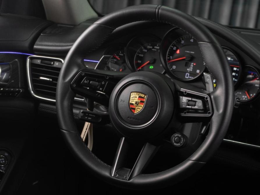 Porsche Panamera I Тюмень  - изображение 35