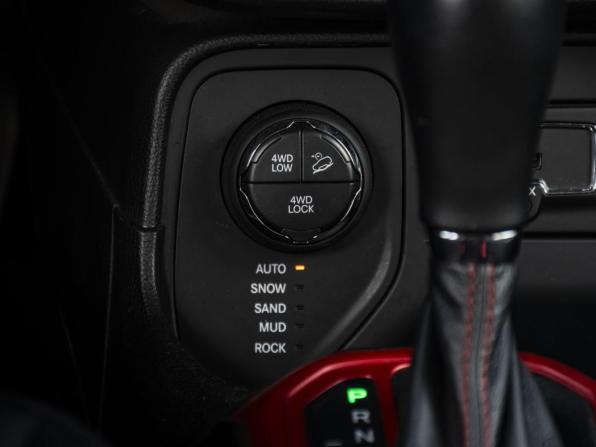 Jeep Renegade I с пробегом 2017 года, цена 1 849 000 рублей, 175034 км, внедорожник, Автокод Объявления