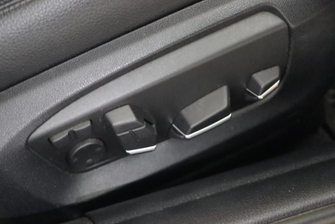 BMW 5 серии VI (F10/F11/F07) Рестайлинг с пробегом 2016 года, цена 1 949 990 рублей, 154413 км, седан, Автокод Объявления