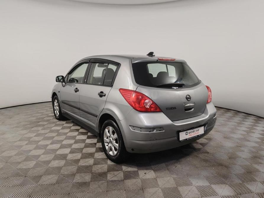 Nissan Tiida I Москва  - изображение 7